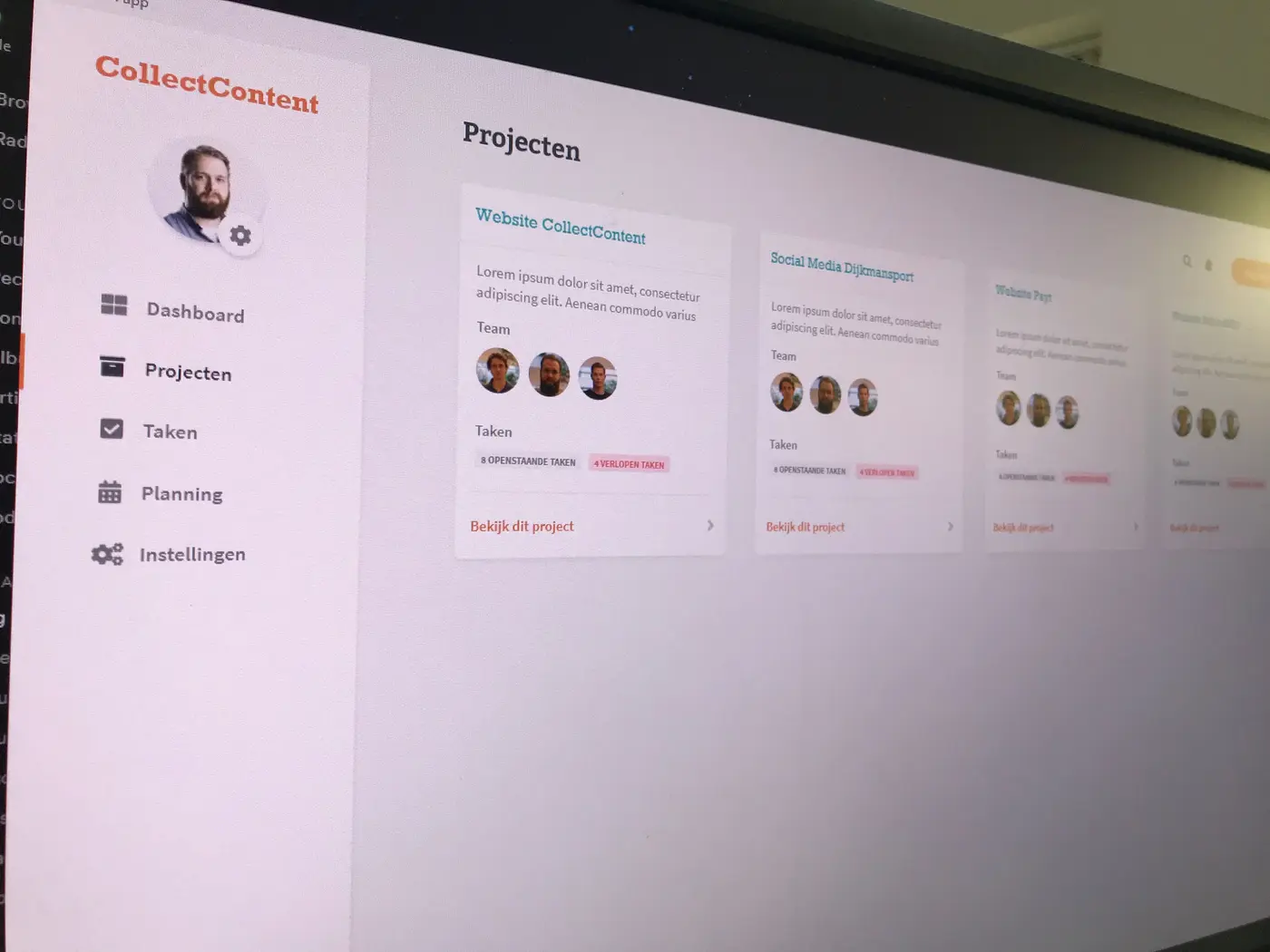 Project view  - CollectContent