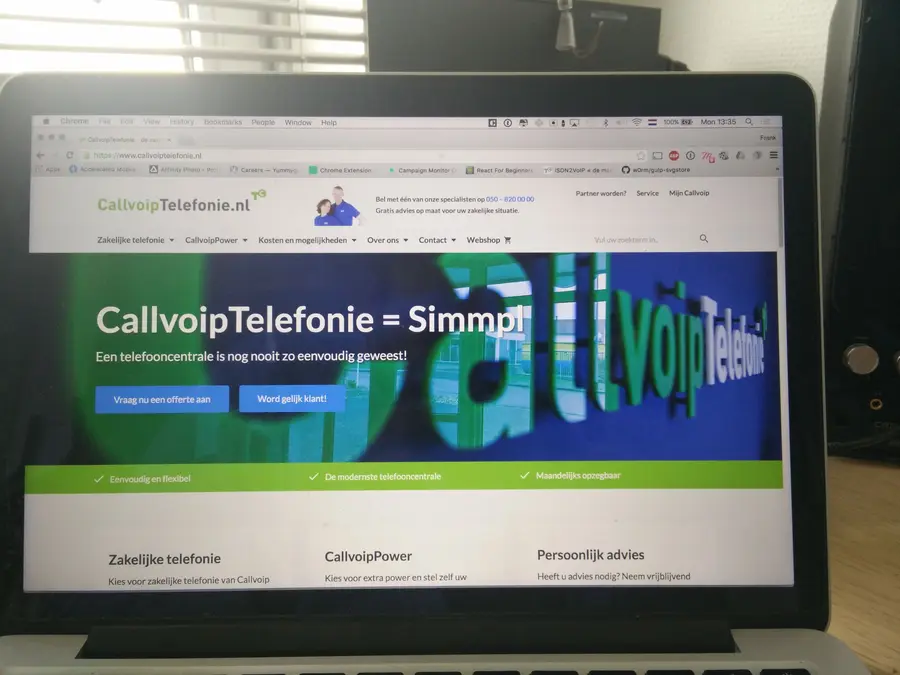Screenshot van de CallVoip telefonie website