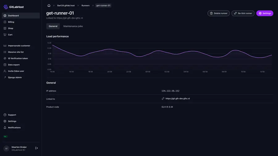 GitlabHost Dashboard screenshot: /1-2-1-runner-detail/get-runner-01/
